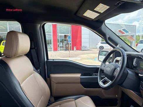 Used 2022 Ford F150 Lariat w/ Trailer Tow Package AWD/4WD image 9
