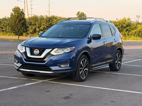 Used 2019 Nissan Rogue SL w/ Premium Package FWD image 1