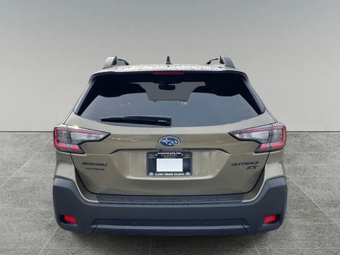 Certified 2025 Subaru Outback Onyx Edition XT image 4