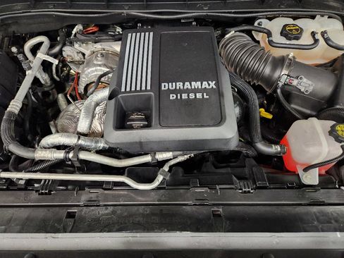 Used 2024 GMC Sierra 1500 AT4 w/ Technology Package AWD/4WD image 56