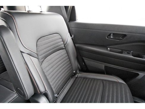 New 2025 Nissan Pathfinder Rock Creek image 12