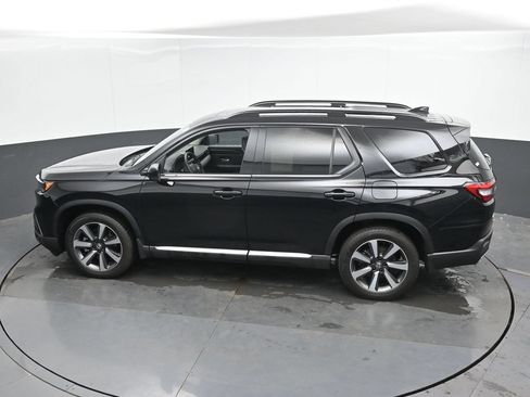 Used 2025 Honda Pilot Elite image 30