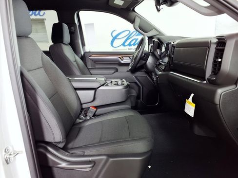 New 2026 Chevrolet Silverado 1500 LT image 11