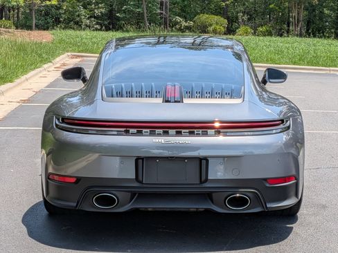 Certified 2026 Porsche 911 Carrera RWD image 29