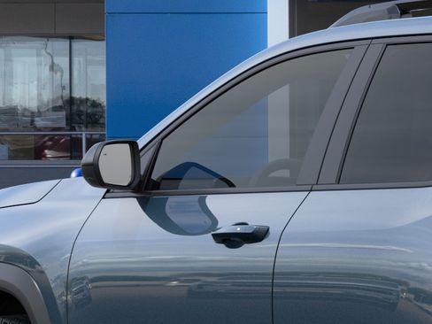 New 2027 Chevrolet Equinox LT w/ Convenience Package II FWD image 36