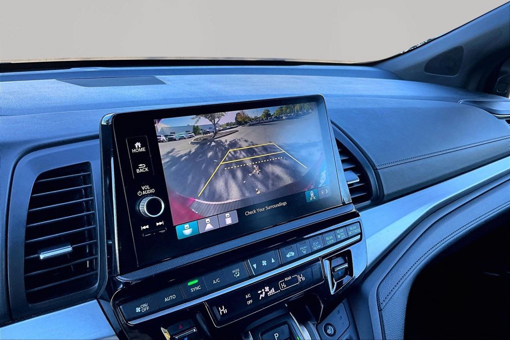 Used 2025 Honda Odyssey Sport-L image 13