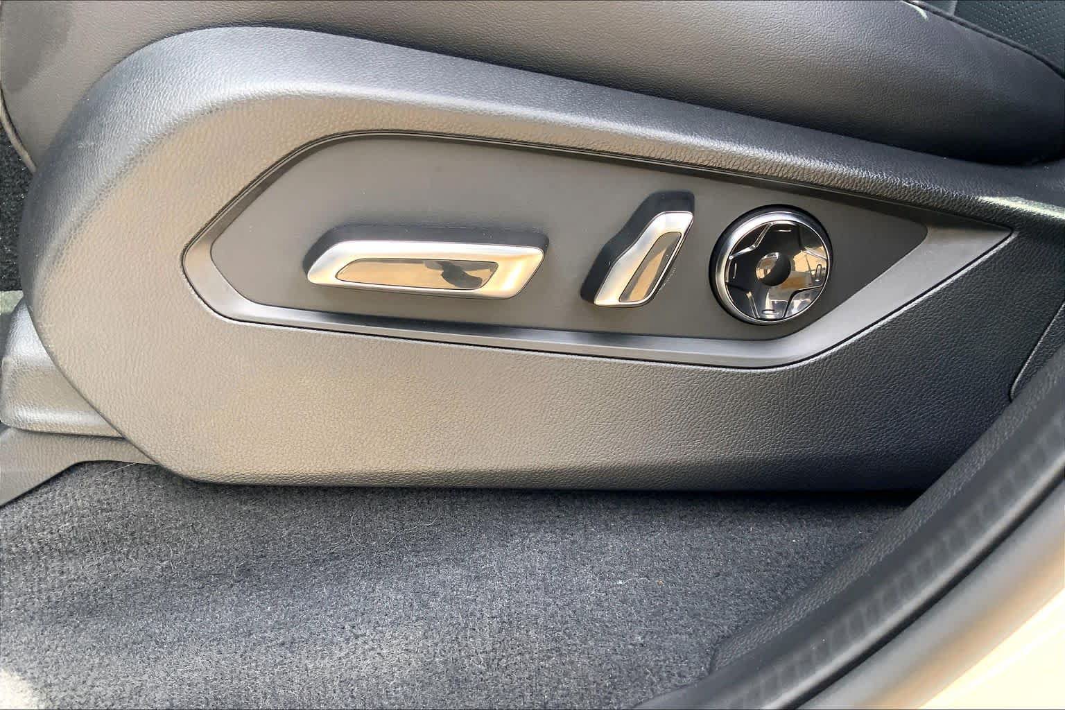 Used 2026 Acura MDX w/ Technology Package FWD image 18