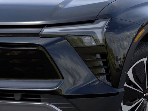 New 2026 Chevrolet Blazer EV LT FWD image 10