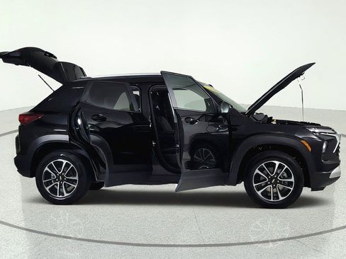 Used 2026 Chevrolet TrailBlazer LT AWD/4WD image 18