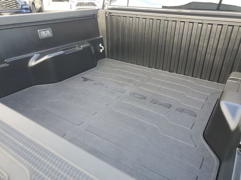New 2026 Toyota Tacoma SR5 image 9