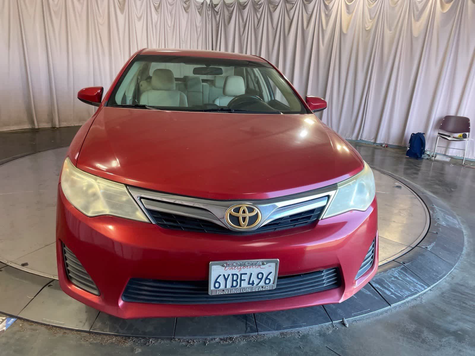 Used 2012 Toyota Camry LE FWD image 3