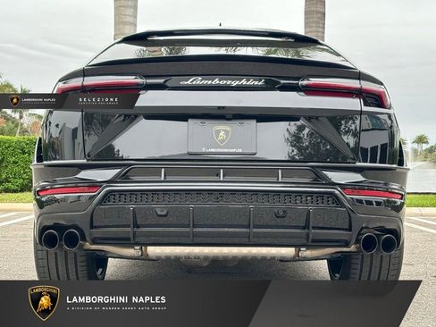 Used 2024 Lamborghini Urus S AWD/4WD image 8