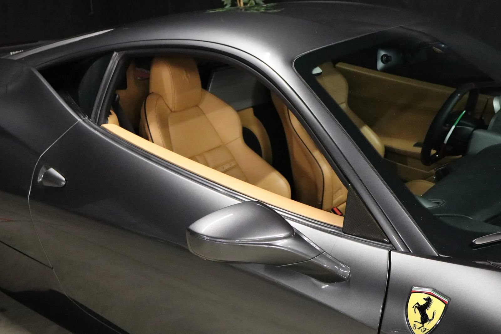Used 2012 Ferrari 458 Italia Coupe RWD image 27