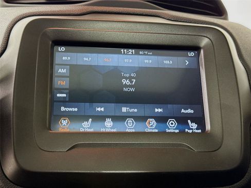 Used 2019 Jeep Renegade Altitude w/ Quick Order Package 2XM AWD/4WD image 7
