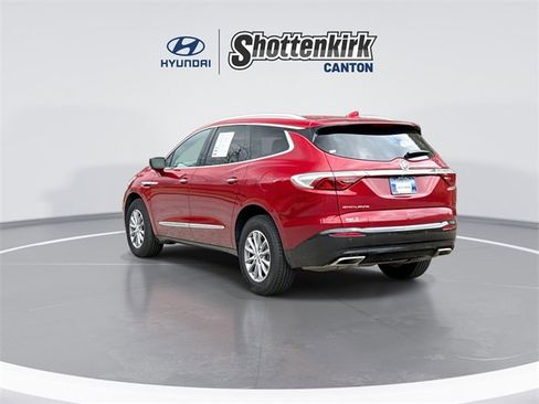 Used 2024 Buick Enclave Premium image 6