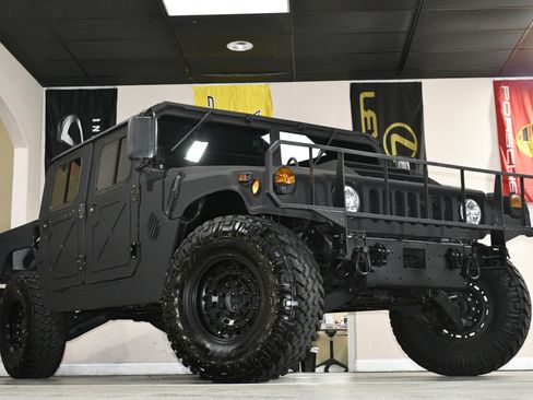 Used 1990 HUMMER H1 image 77