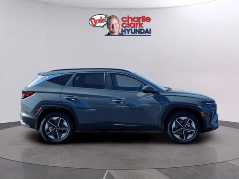 New 2026 Hyundai Tucson SEL FWD image 6
