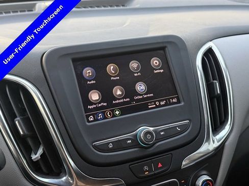 Used 2022 Chevrolet Equinox LS w/ LS Convenience Package image 3