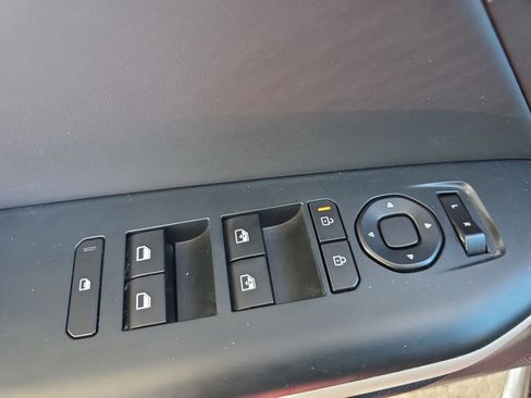 Certified 2025 Kia K4 GT-Line w/ GT-Line Sunroof Package image 26