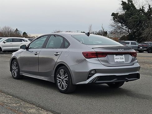 Used 2023 Kia Forte GT-Line w/ GT-Line Technology Package image 5