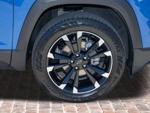 Used 2025 Chevrolet Equinox RS w/ Safety and Technology Package FWD image 39