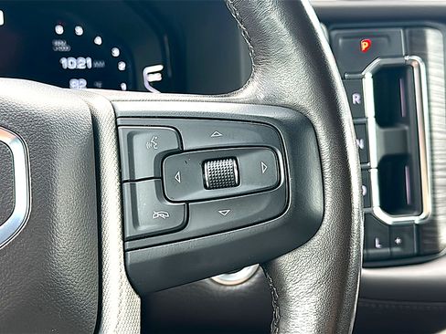 Used 2022 GMC Yukon Denali AWD/4WD image 31