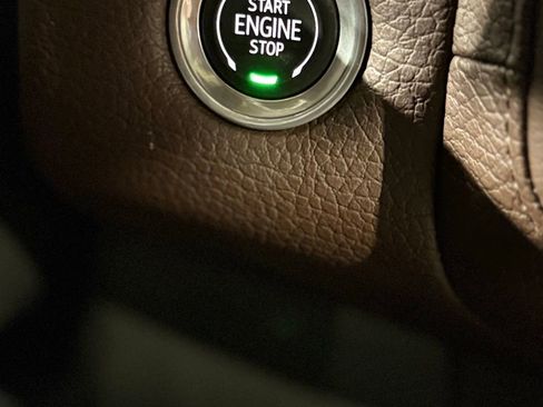 Used 2022 GMC Yukon Denali w/ Denali Ultimate Package image 90