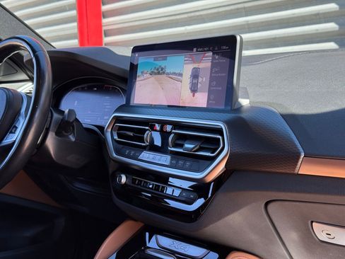 Used 2022 BMW X4 xDrive30i w/ M Sport Package 2 image 16