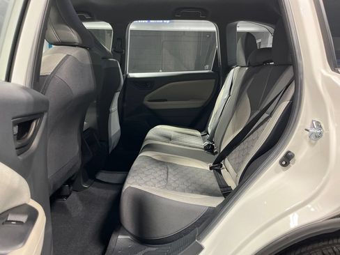 Certified 2025 Subaru Forester AWD/4WD image 36