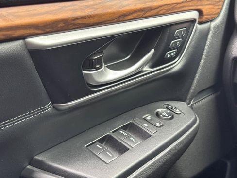 Certified 2021 Honda CR-V Touring image 25