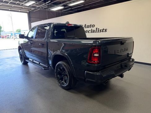 Used 2025 RAM 1500 Big Horn AWD/4WD image 2