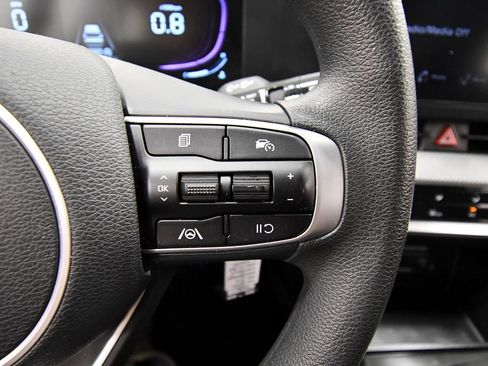 Certified 2023 Kia Sportage LX AWD/4WD image 21
