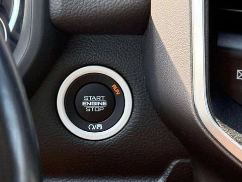 Used 2020 RAM 1500 Big Horn AWD/4WD image 26