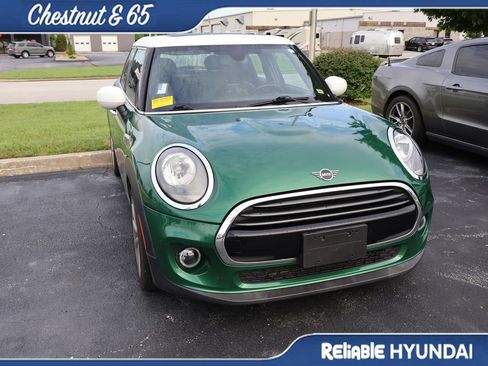 Used 2020 MINI Cooper 4-Door Hardtop FWD image 3
