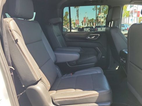 Used 2024 Chevrolet Suburban High Country w/ Max Trailering Package AWD/4WD image 28