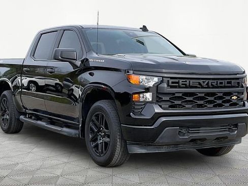 Used 2025 Chevrolet Silverado 1500 Custom w/ LPO, Dark Essentials Package image 1