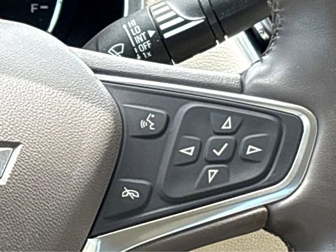 Used 2024 Chevrolet Malibu LT FWD image 13