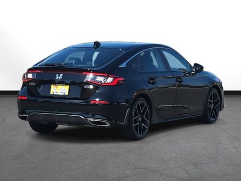 Used 2022 Honda Civic Sport Touring image 5