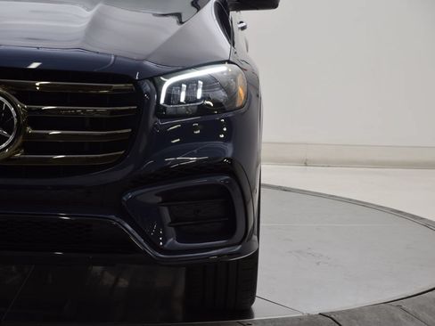 Used 2026 Mercedes-Benz GLS 450 4MATIC image 10