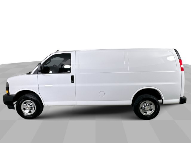 Used 2023 Chevrolet Express 2500 w/ Driver Convenience Package RWD image 5