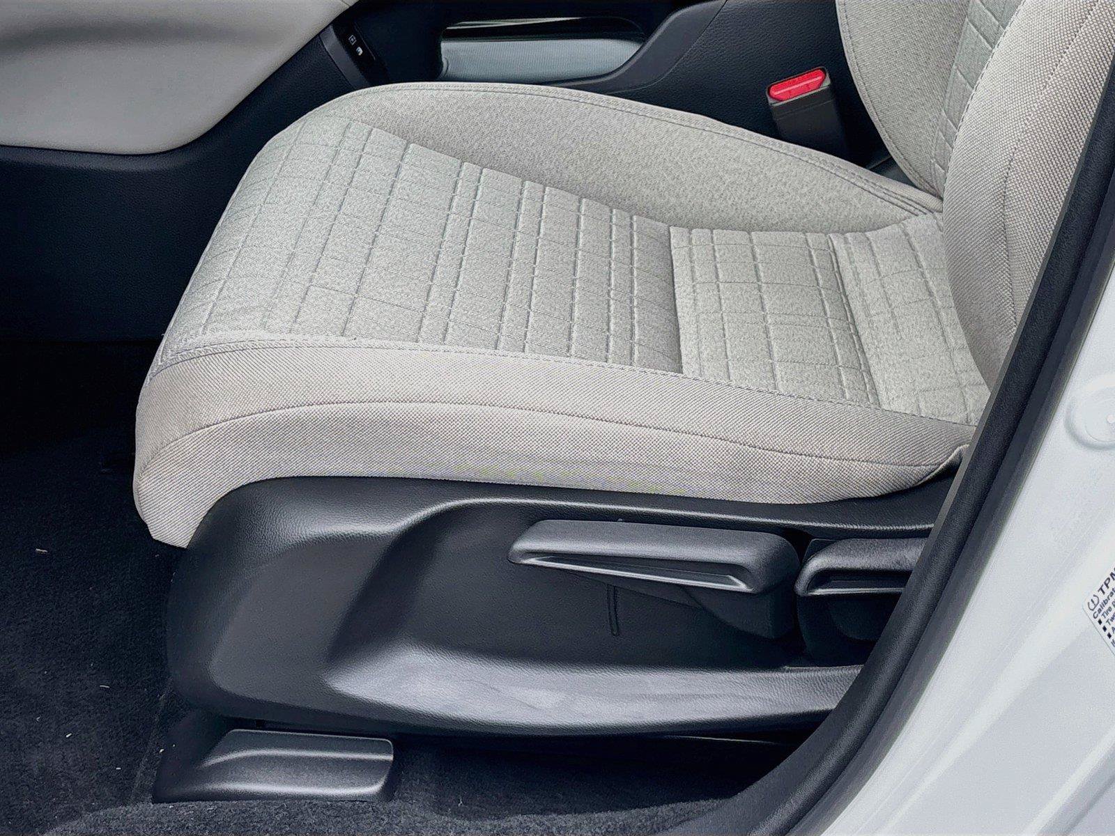 Certified 2026 Honda HR-V LX image 21