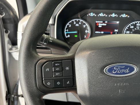 Used 2023 Ford F150 XLT AWD/4WD image 13