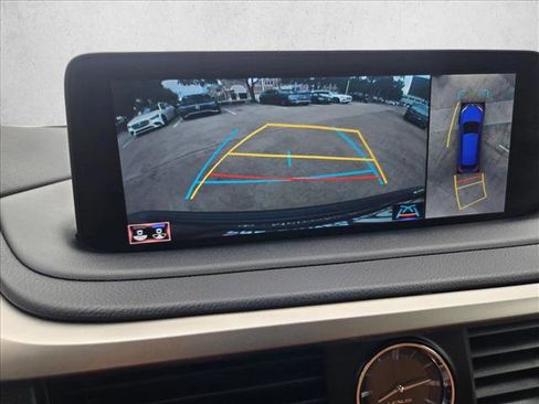 Used 2022 Lexus RX 350 AWD w/ Premium Package image 13