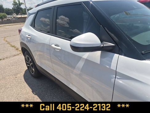 Used 2026 Chevrolet TrailBlazer LT w/ Driver Confidence Package FWD image 16
