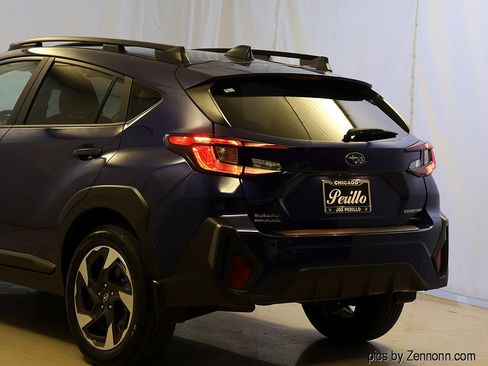 Used 2024 Subaru Crosstrek 2.5i Limited AWD/4WD image 8