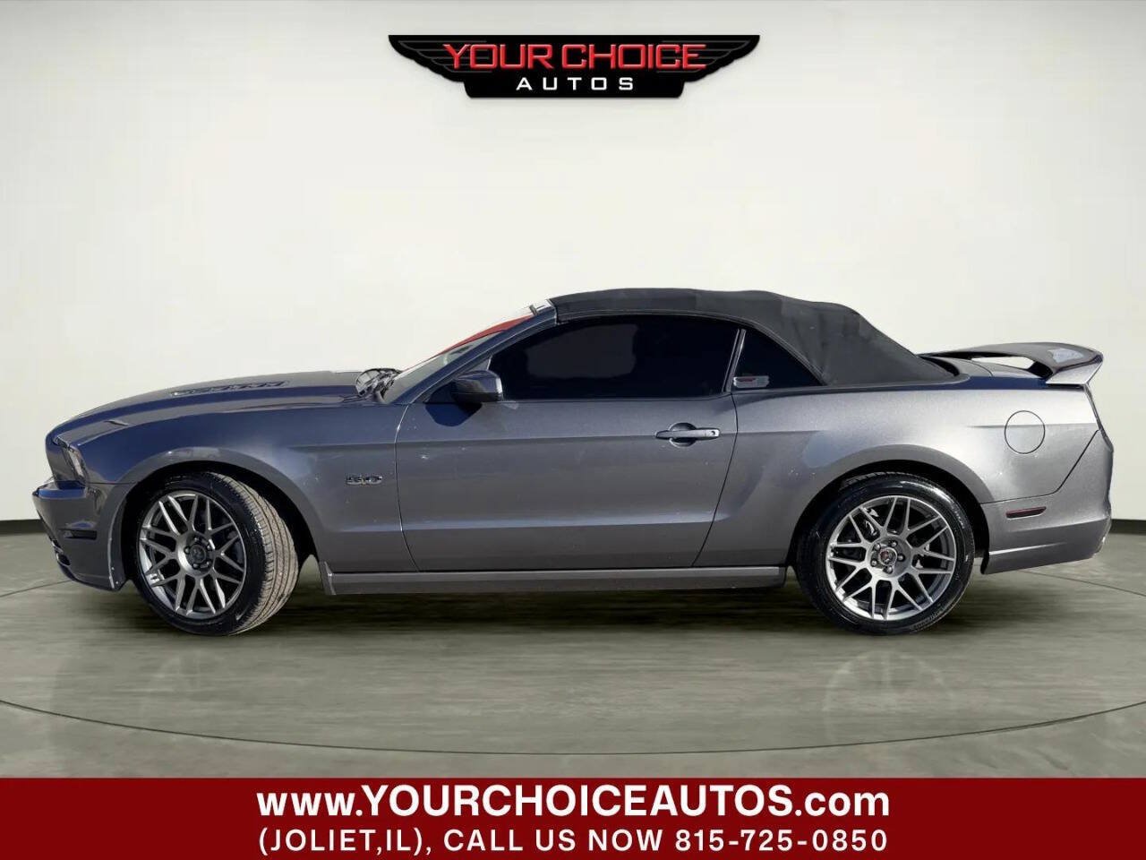 Used 2013 Ford Mustang GT Premium w/ Comfort Pkg RWD image 2