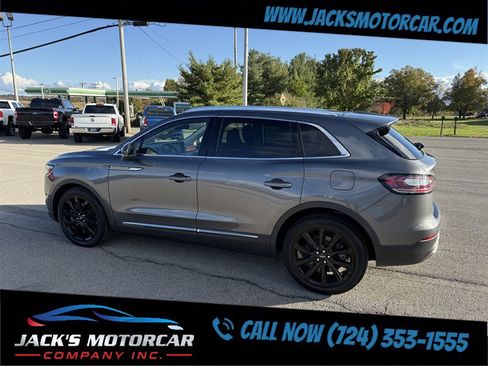 Used 2023 Lincoln Nautilus Reserve w/ Monochromatic Package image 13