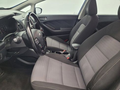 Used 2018 Kia Forte S image 17