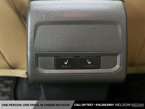 Used 2020 Volkswagen Jetta SE w/ SE Cold Weather Package image 25