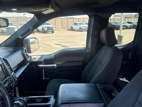 Used 2018 Ford F150 XLT w/ Equipment Group 302A Luxury AWD/4WD image 42